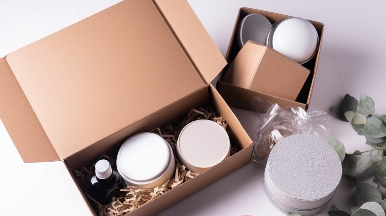 Sustainable packaging in the beauty and cosmetics industries